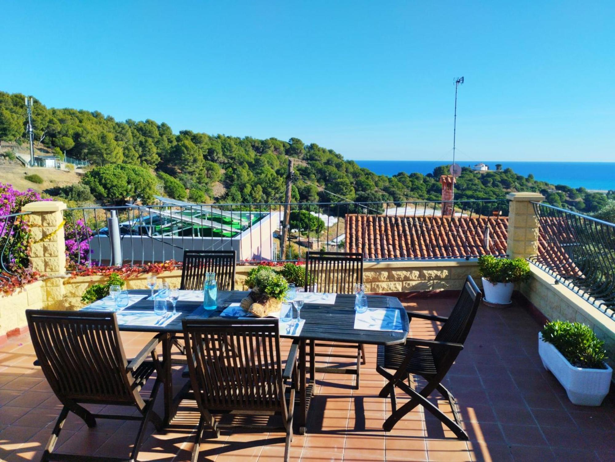 Villa Pura Vida Piscina Barbacoa Y Vistas Al Mar à Pineda de Mar Extérieur photo